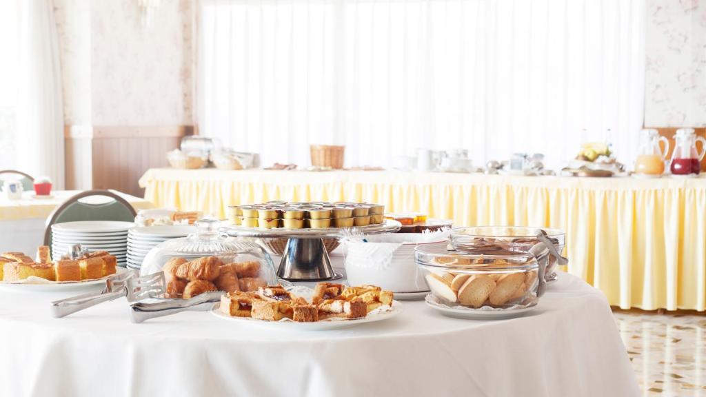 Tre Laghi Hotel Nebbiuno المظهر الخارجي الصورة